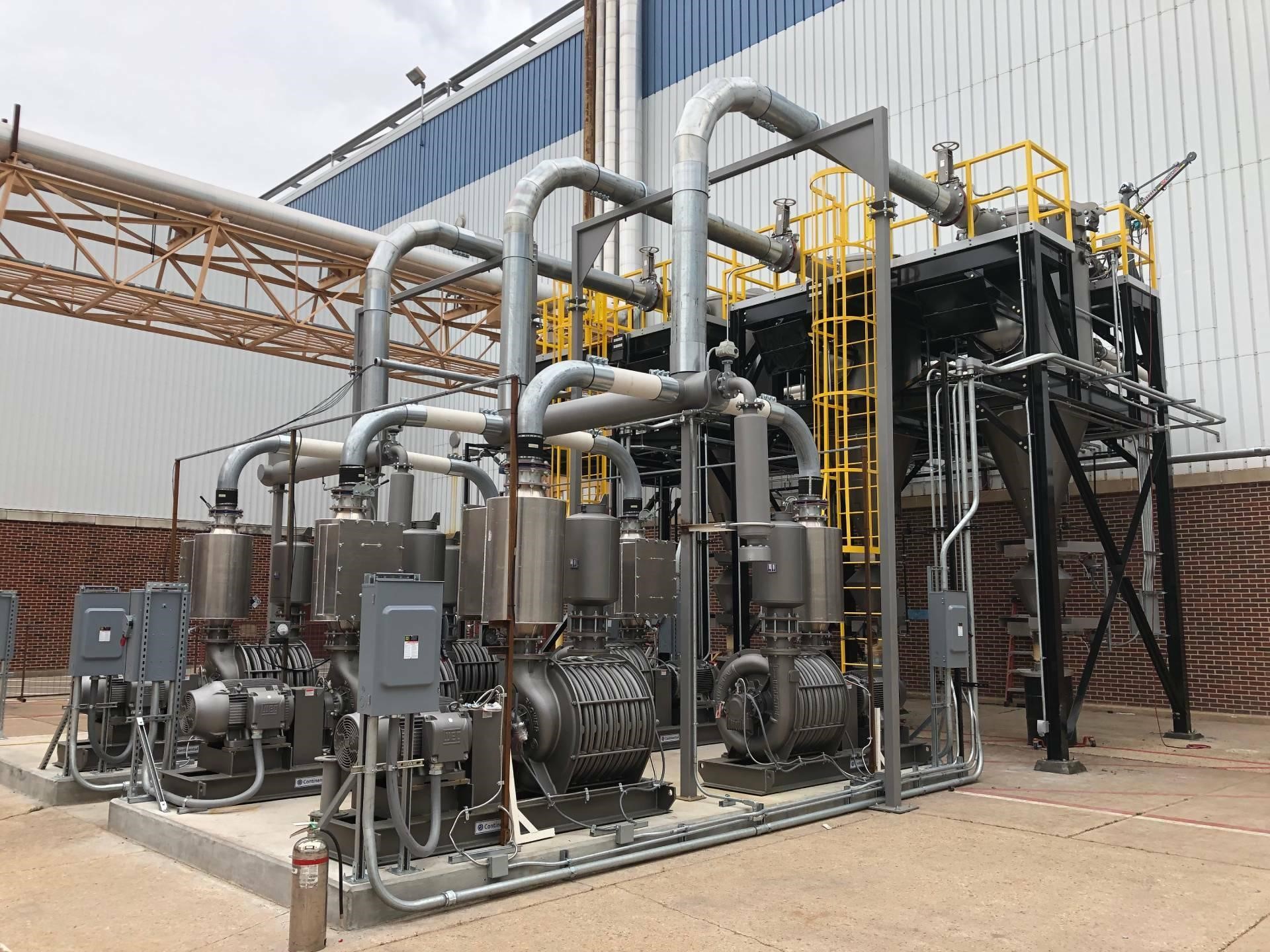 Industrial vacuum pipeline distribution system